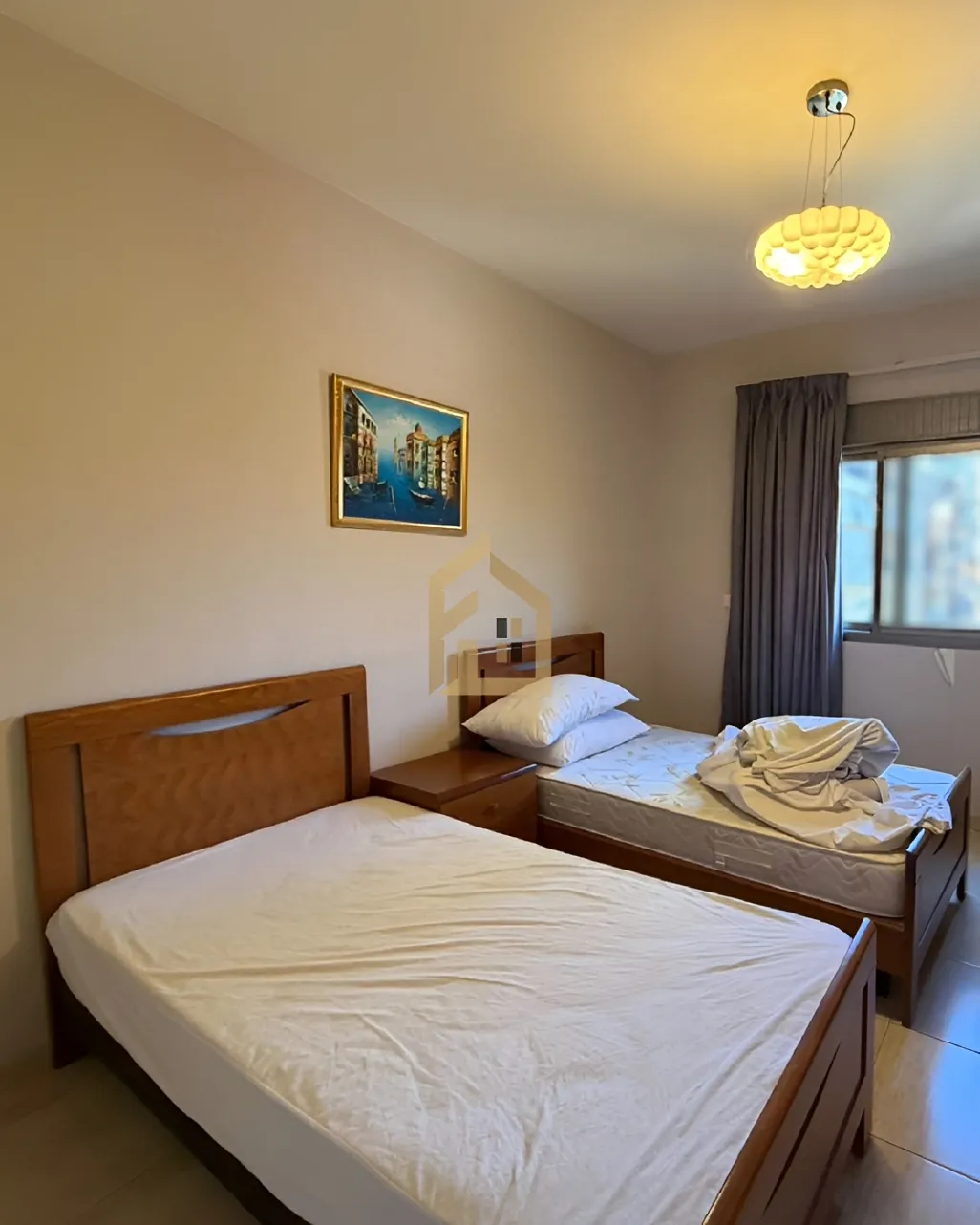 Apartment for rent in Ain Al Mraiseh, Beirut, Lebanon