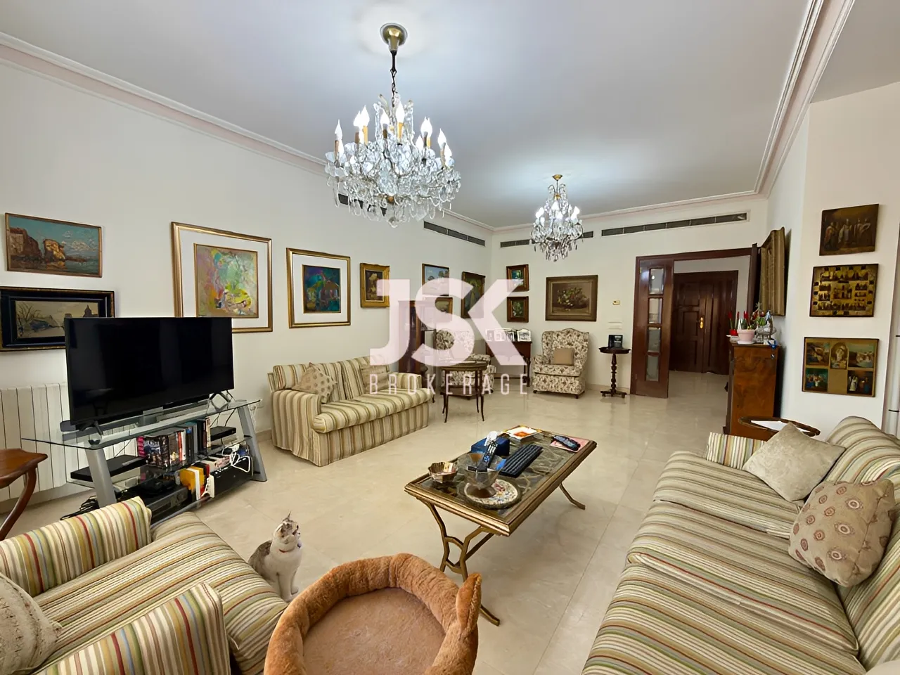 Apartment for Sale in Sioufi