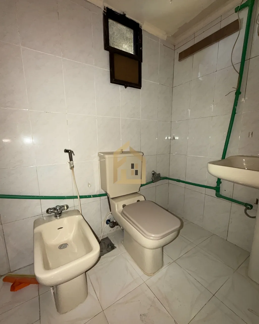 Apartment for sale in Antelias, Lebanon - 4 bed, 3 bath