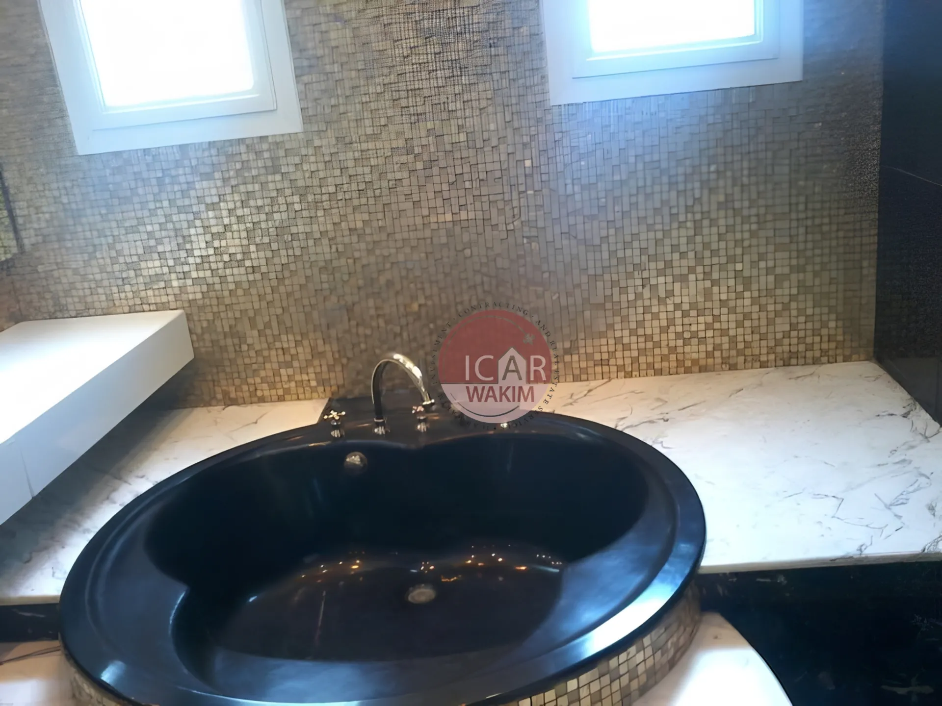 Triplex for Sale in Shaile - 5 bed, 5 bath