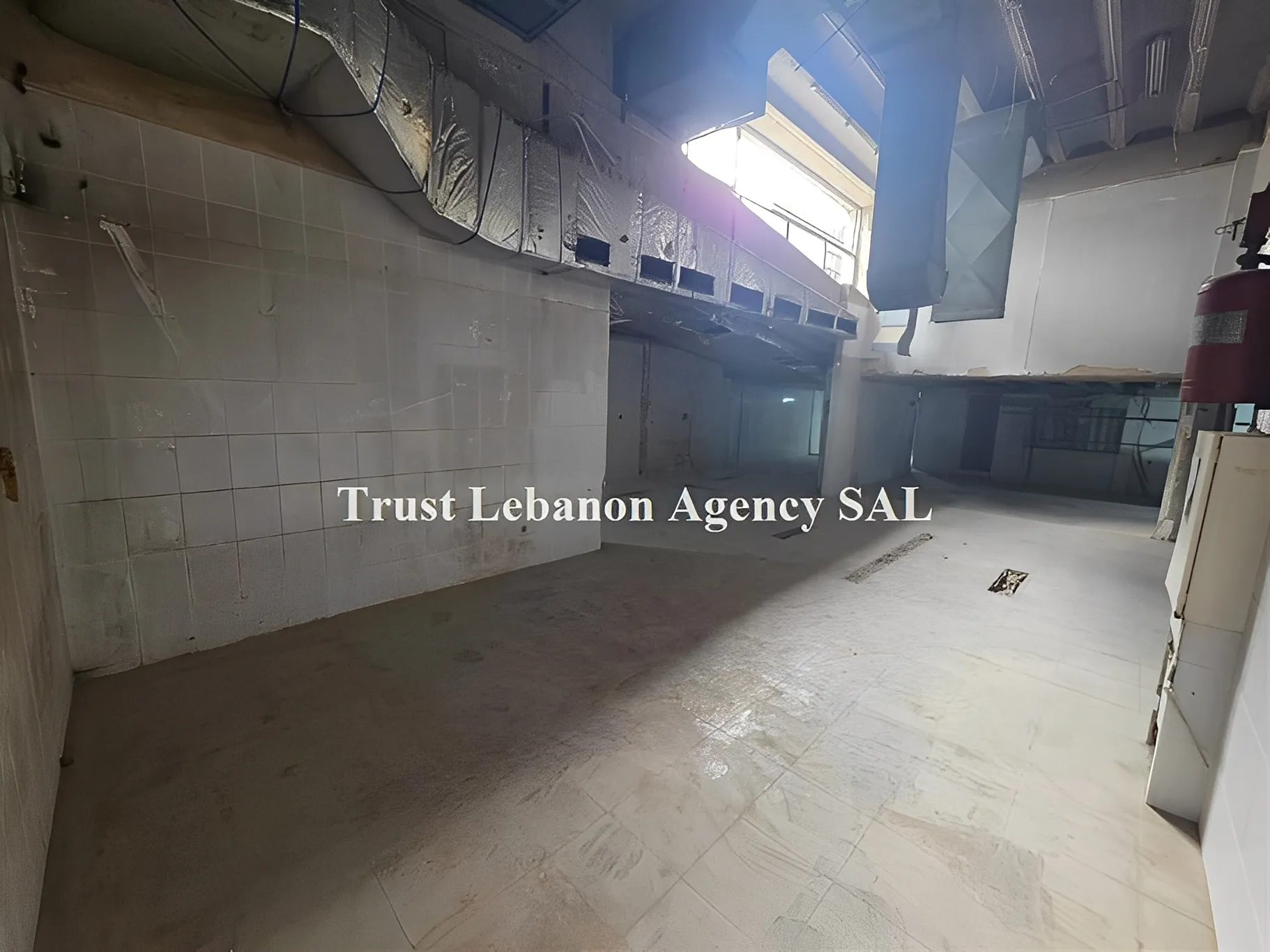 Commercial Property For Rent in Metn, Mkalles