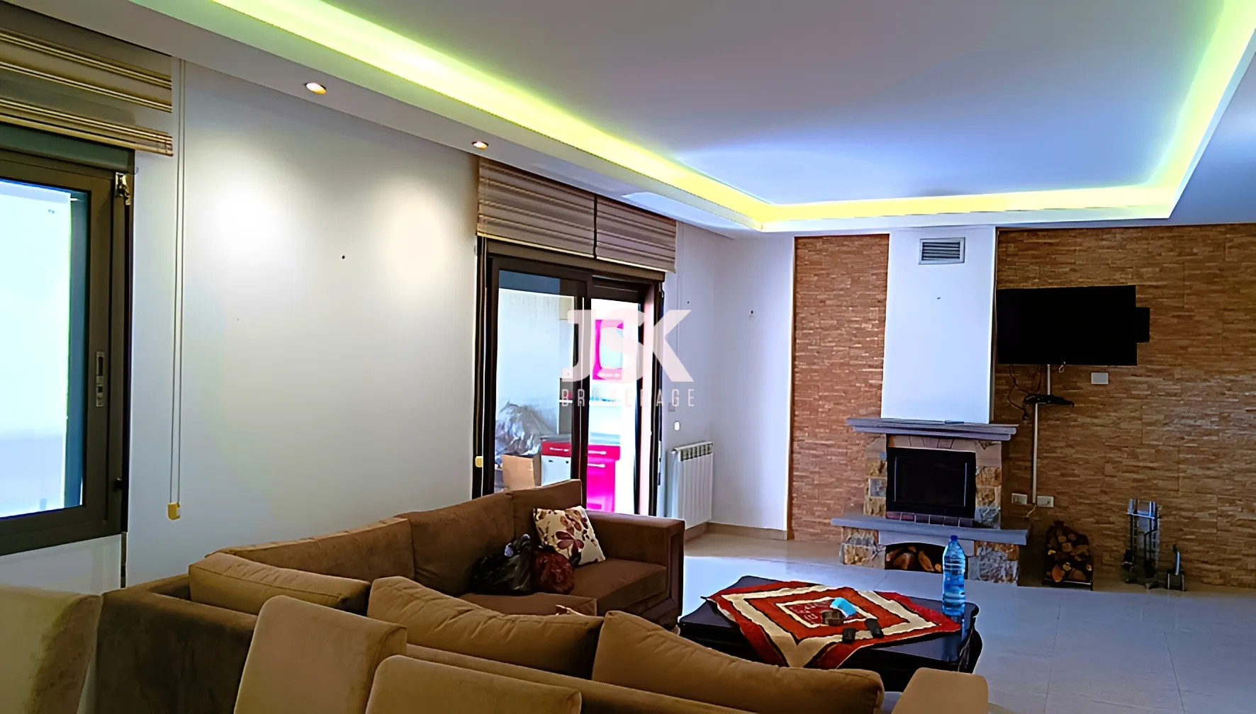 Apartment for Rent in Ajaltoun