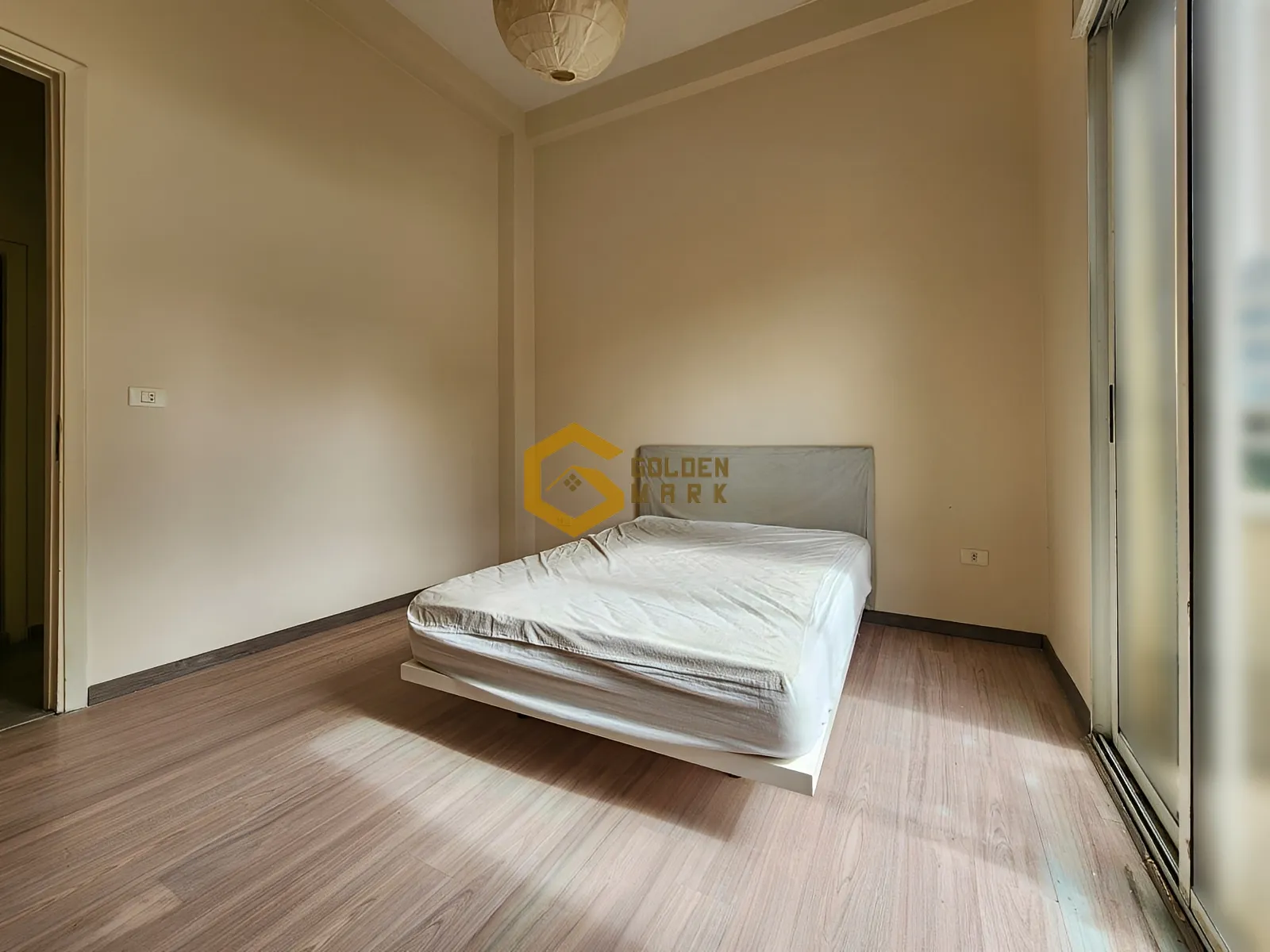 Apartment for Rent in Achrafieh, Beirut - 2 bed, 1 bath