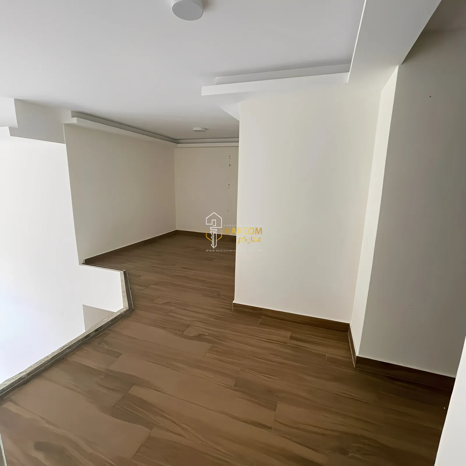 Duplex for Sale in Ras Al Naba'a, Beirut, Lebanon - 3 bed, 4 bath