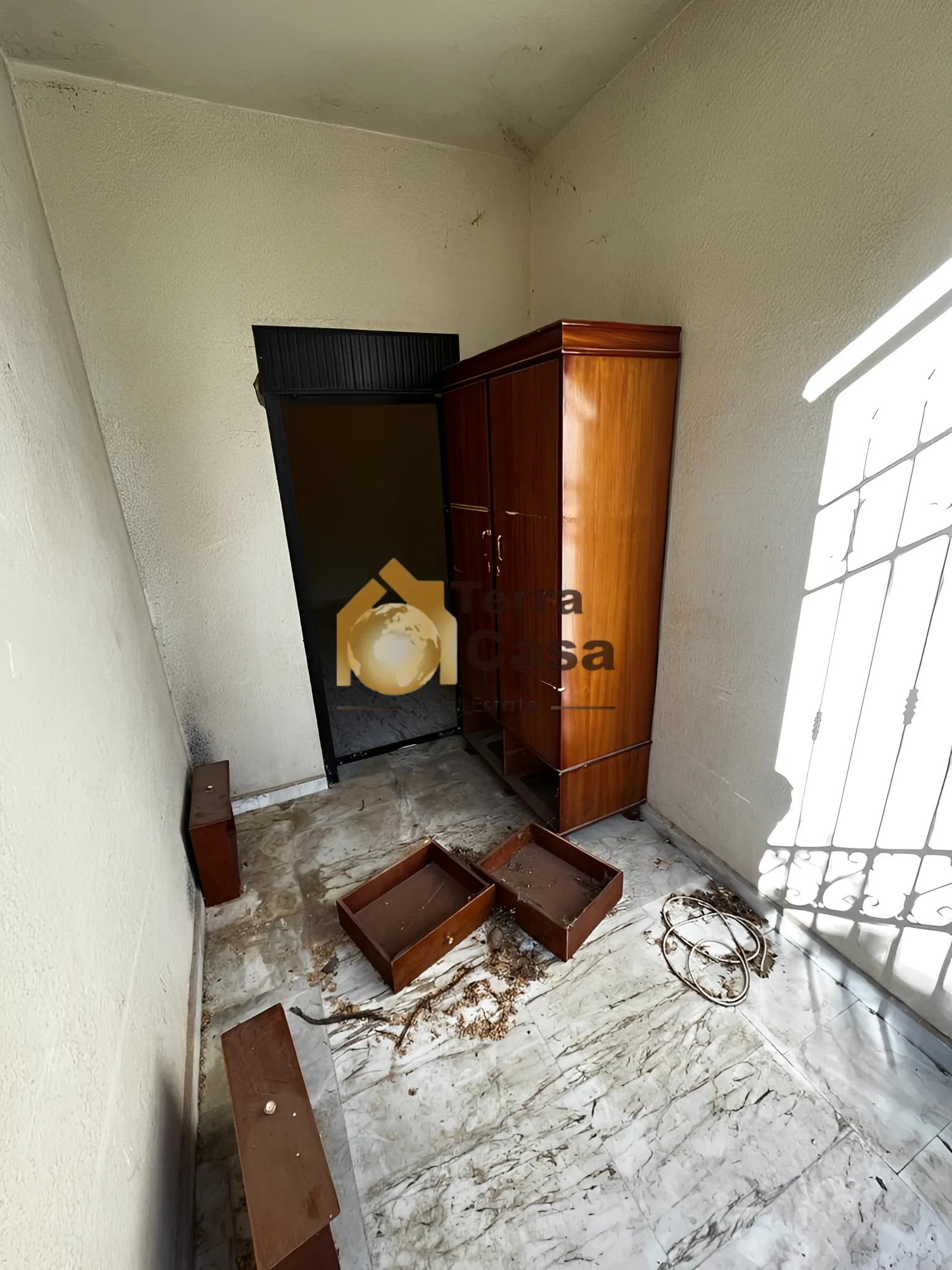 Apartment for Sale in Ain el Ghossein