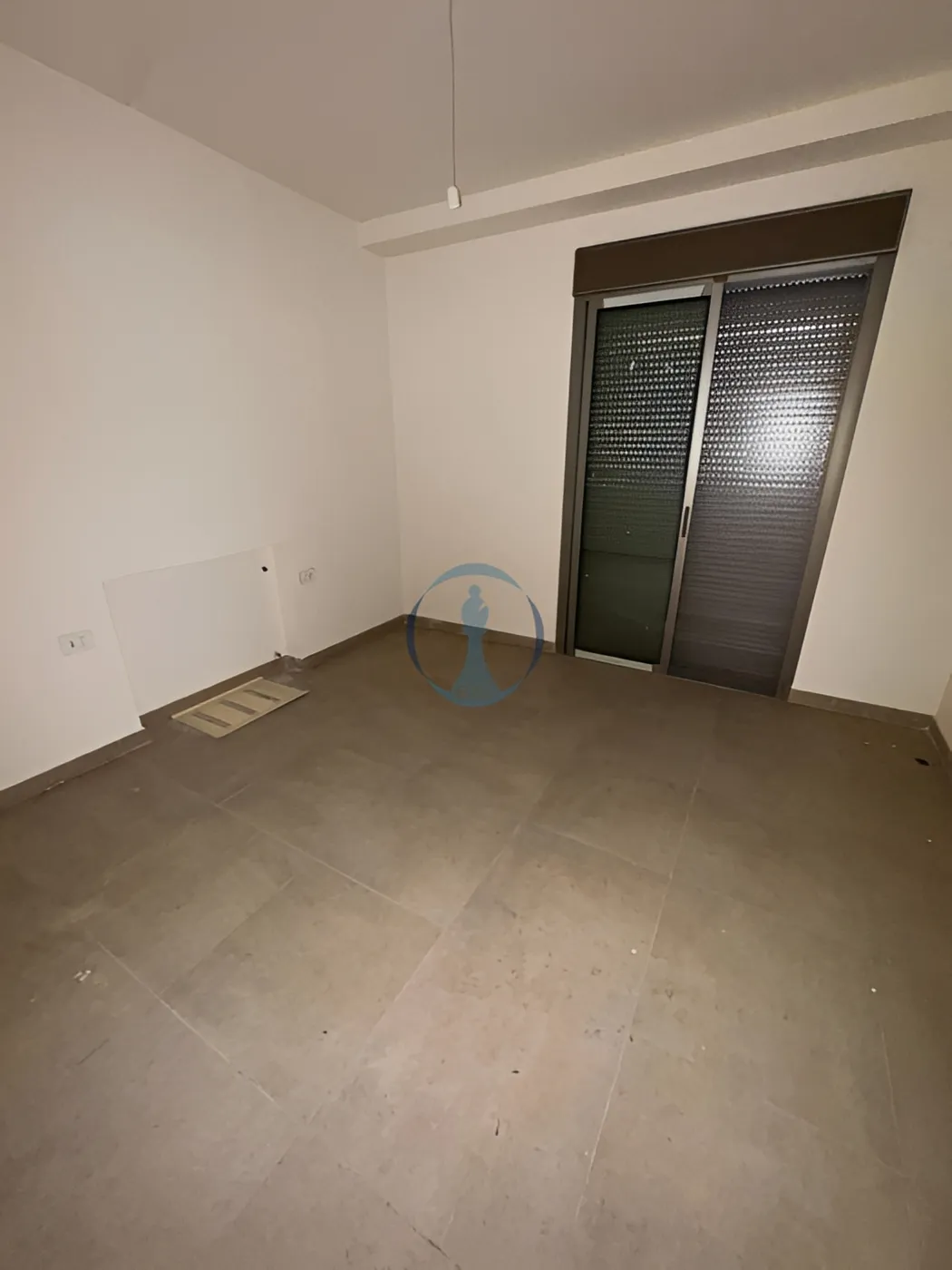 Apartment for sale in Haret Sakher