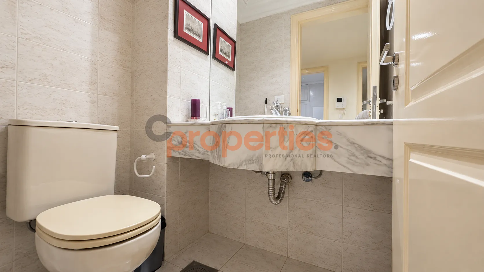 Apartment for Rent in Sanayeh