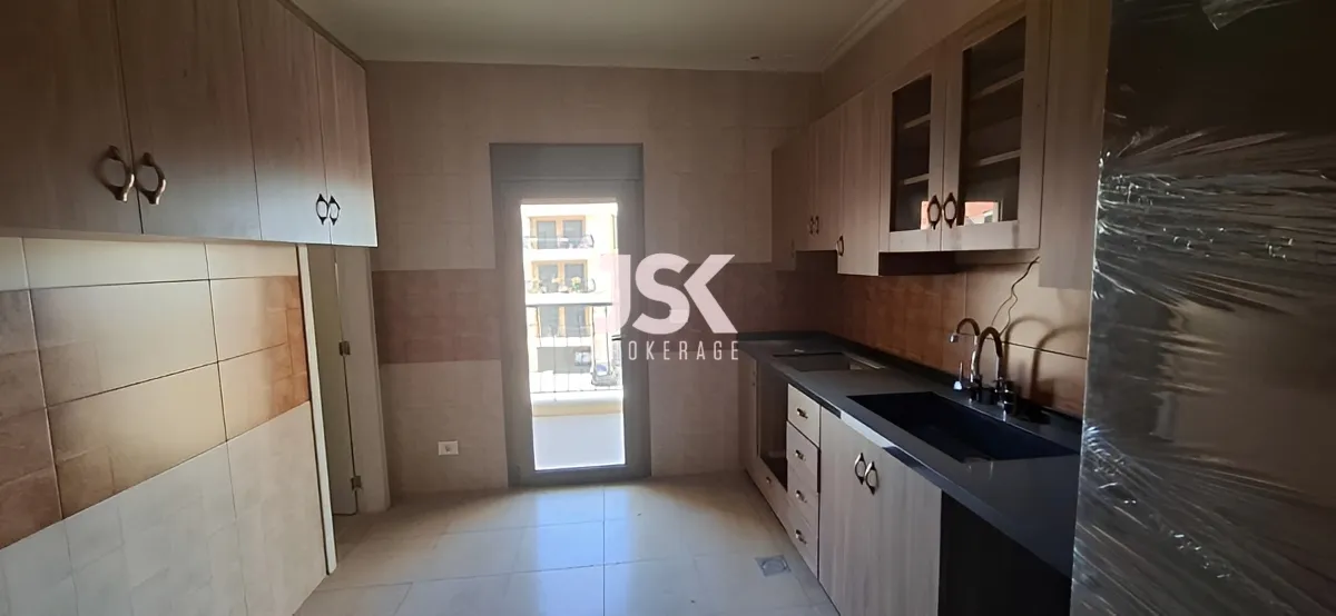 Apartment for Sale in Daoura, Lebanon
