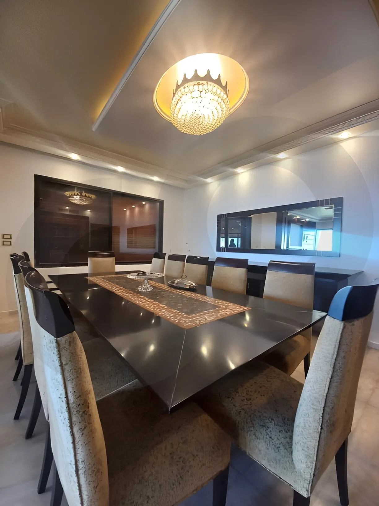 Apartment for Sale in Ain Al Mraiseh - 4 bed, 5 bath