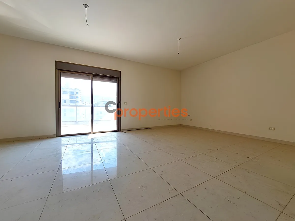 Apartment for Sale in Jdeideh