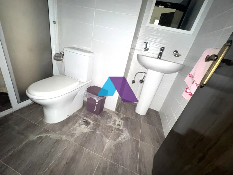 Apartment for Sale in Haret Sakher