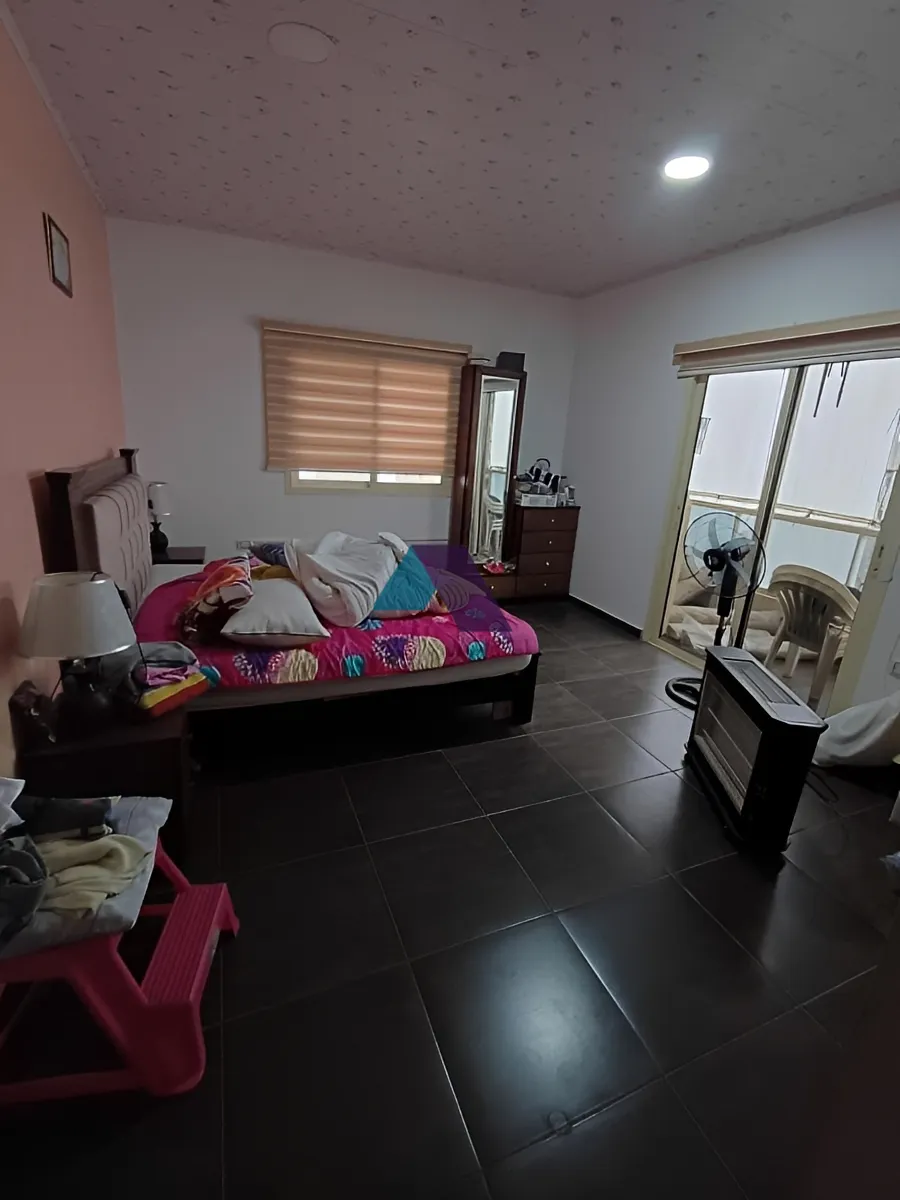 Apartment for Sale in Maalaqah