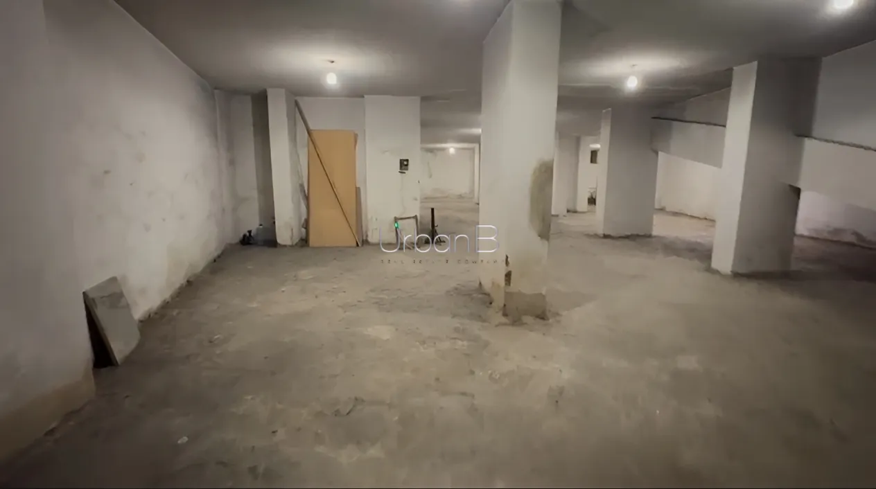 Warehouse for rent in Ain el tineh, beirut, lebanon