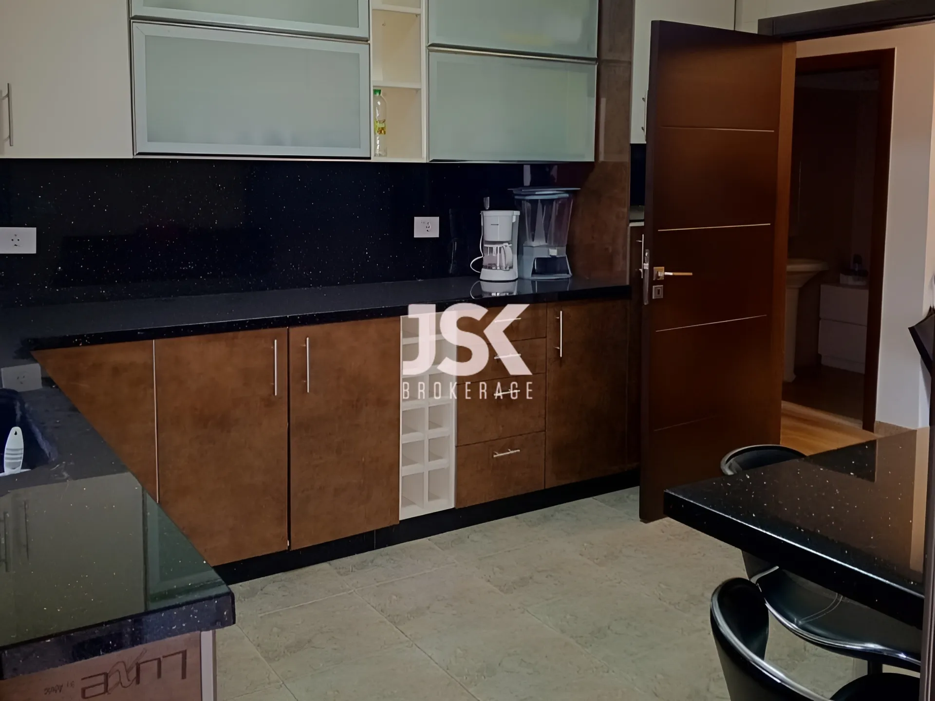 Apartment for Sale in Ghadir