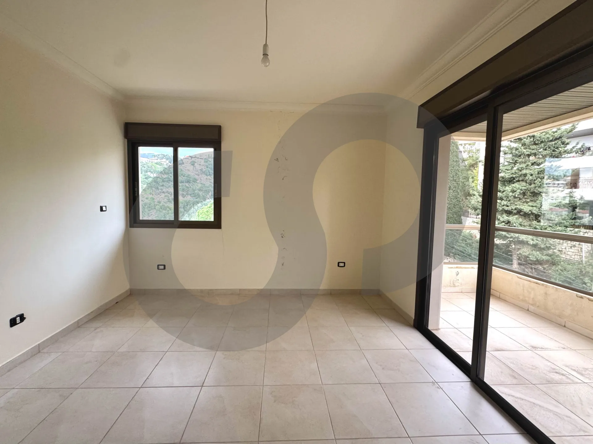 Building for Sale in Kfar Hbab