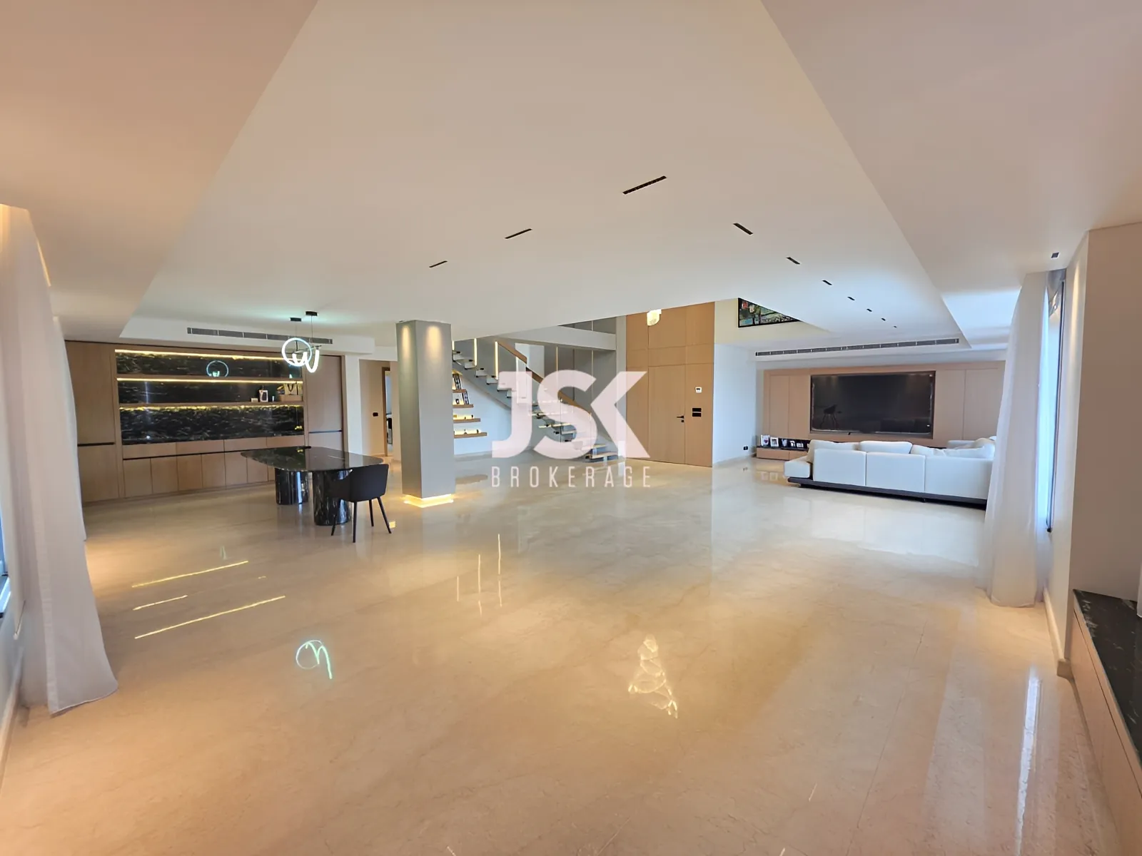 Duplex for Sale in Louaize