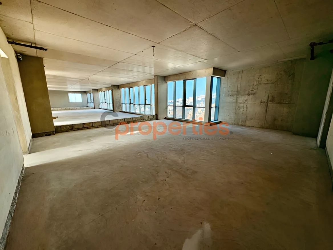 Office for Rent in Louaizeh