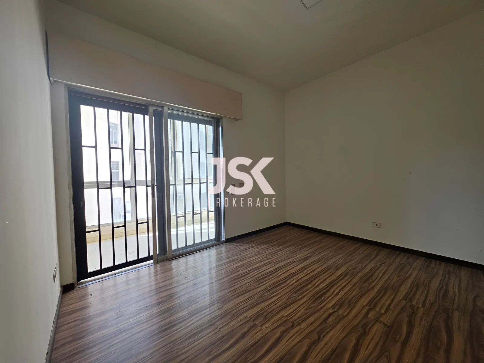 Office for Rent in Hazmieh