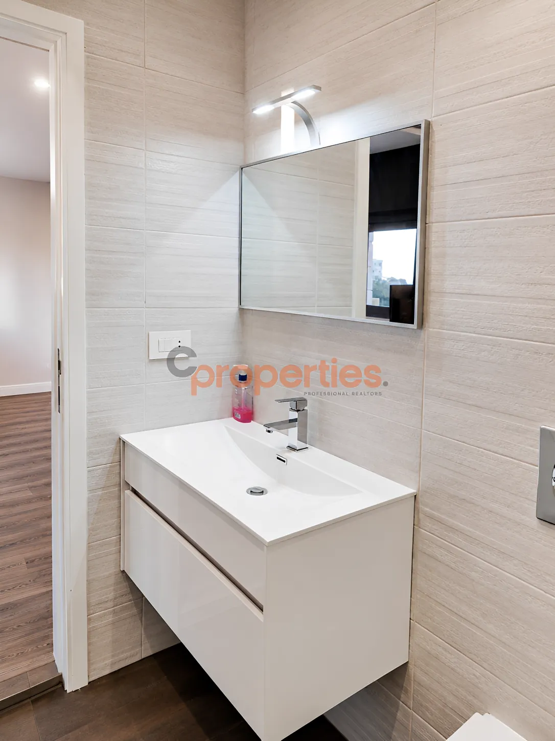 Villa for Sale in Aannaya