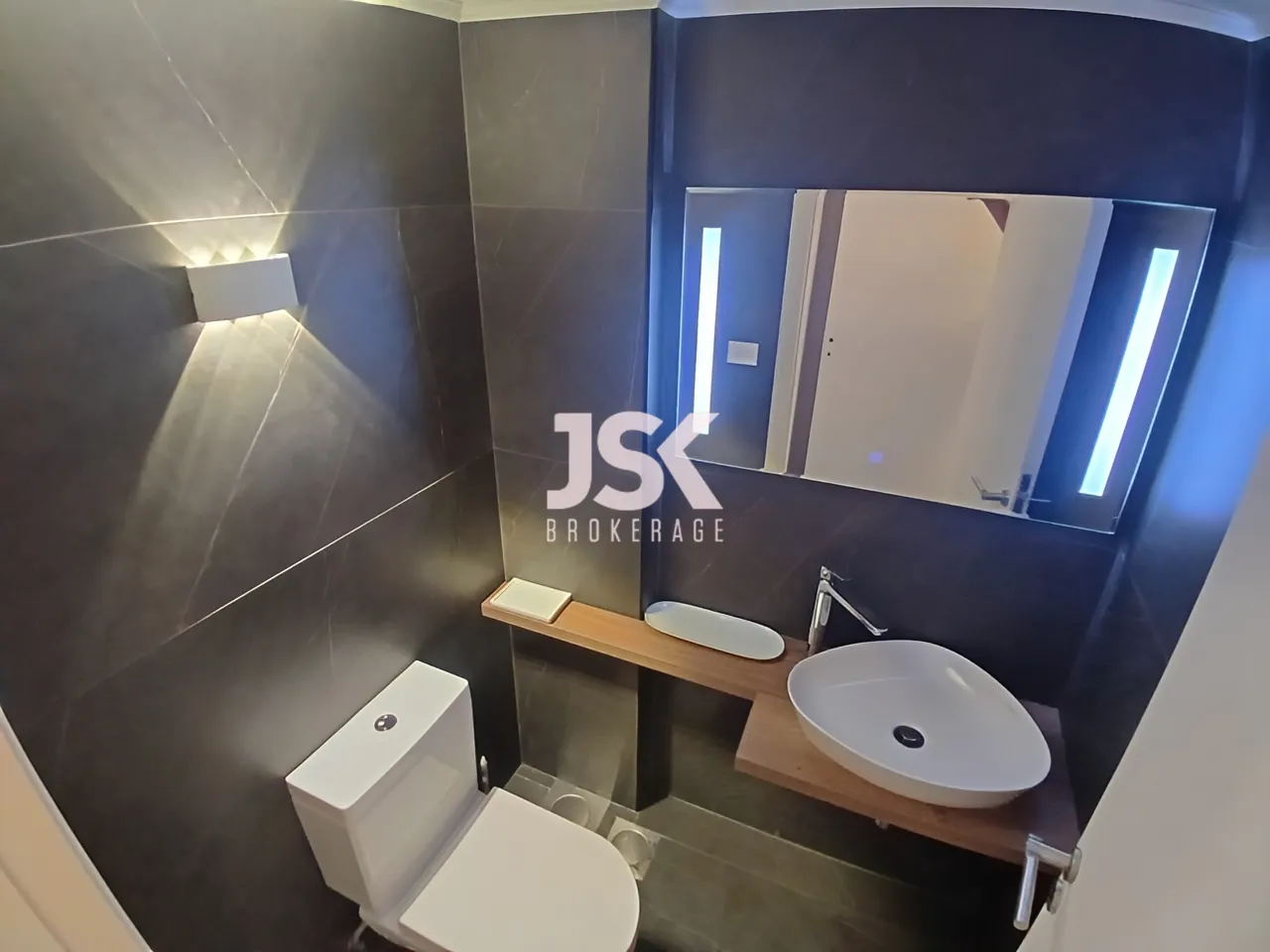Apartment for Rent in Jal El Dib