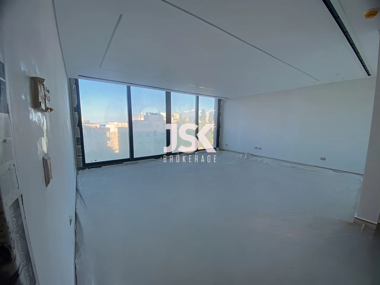 Apartment for Sale in Blat - 2 bed, 4 bath