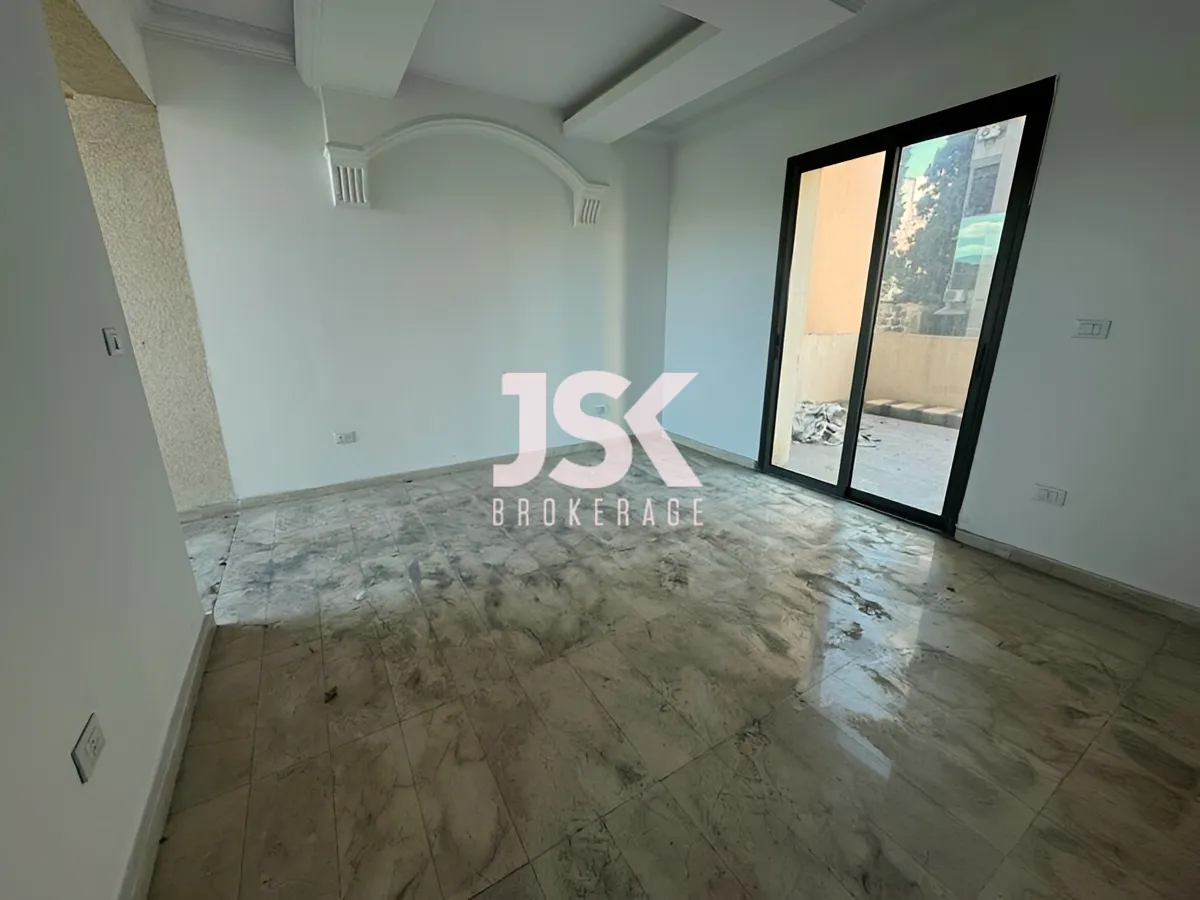 Apartment for Sale in Kaskas, Beirut