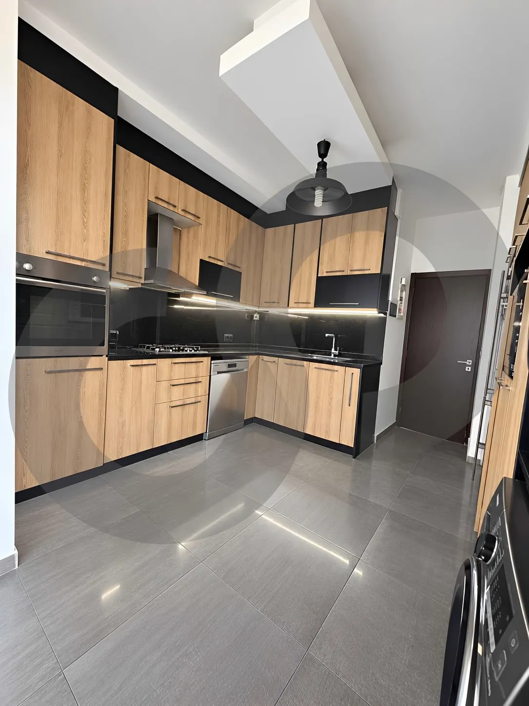Apartment for Sale in Haret Sakher