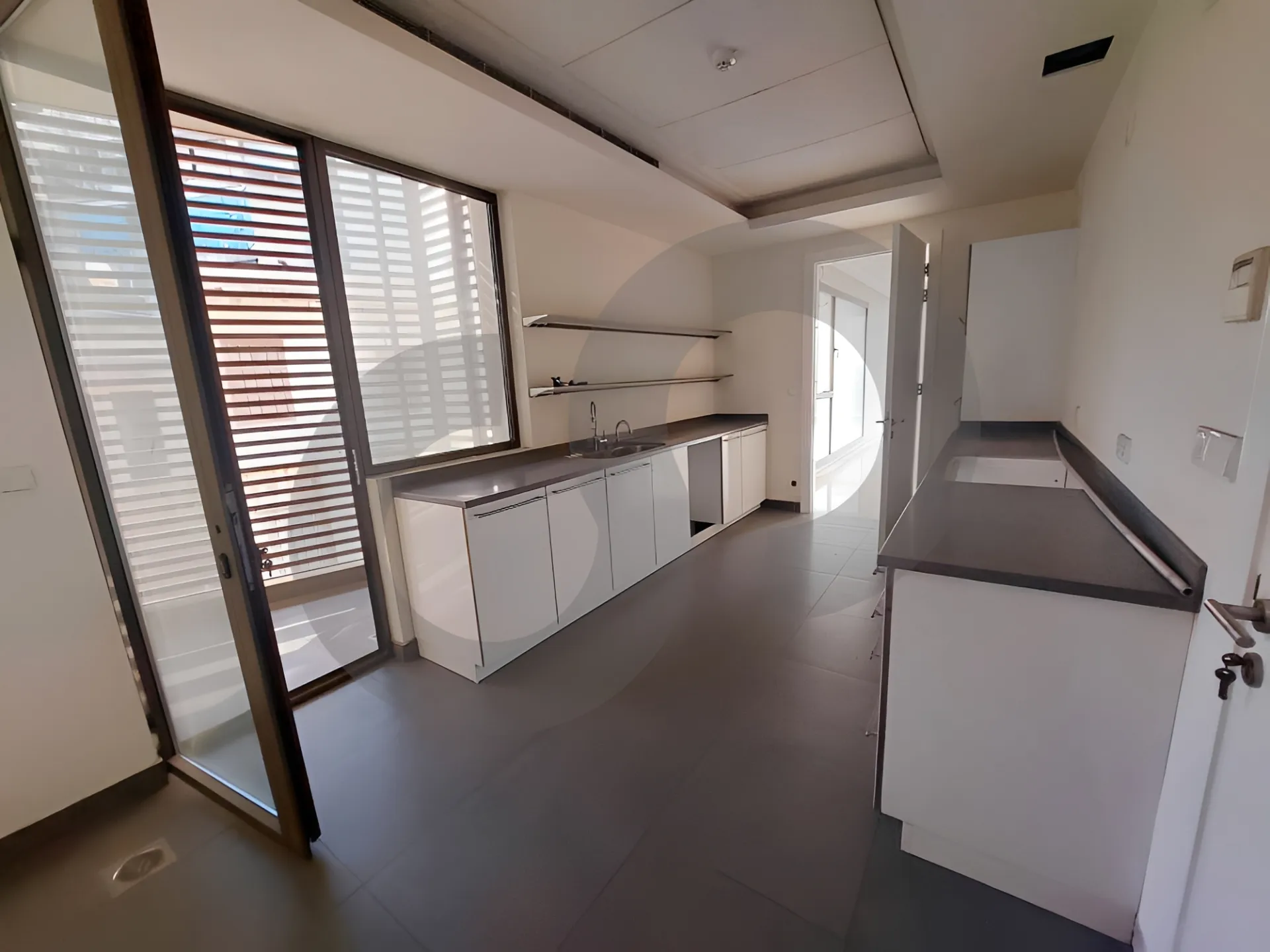 Apartment for Sale in Kraytem