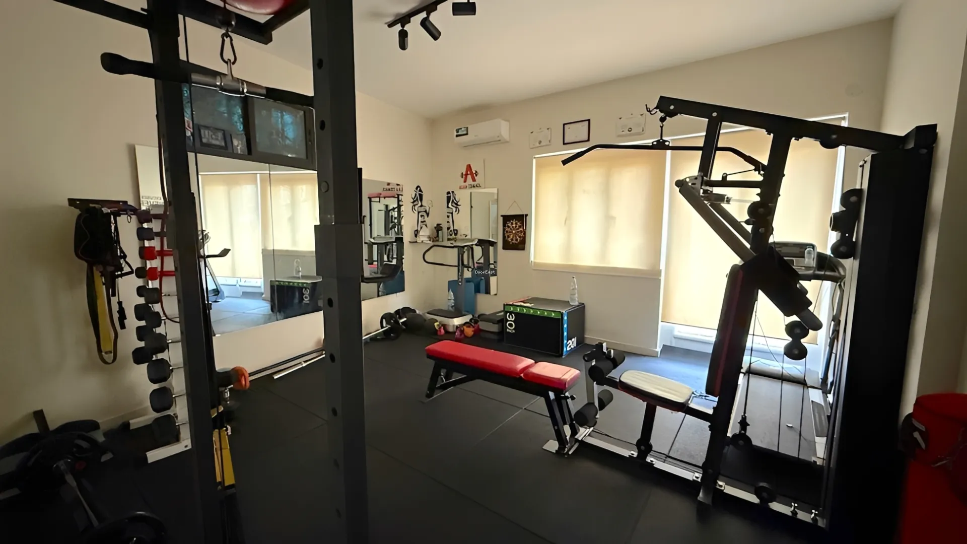 Office for rent in Remeil