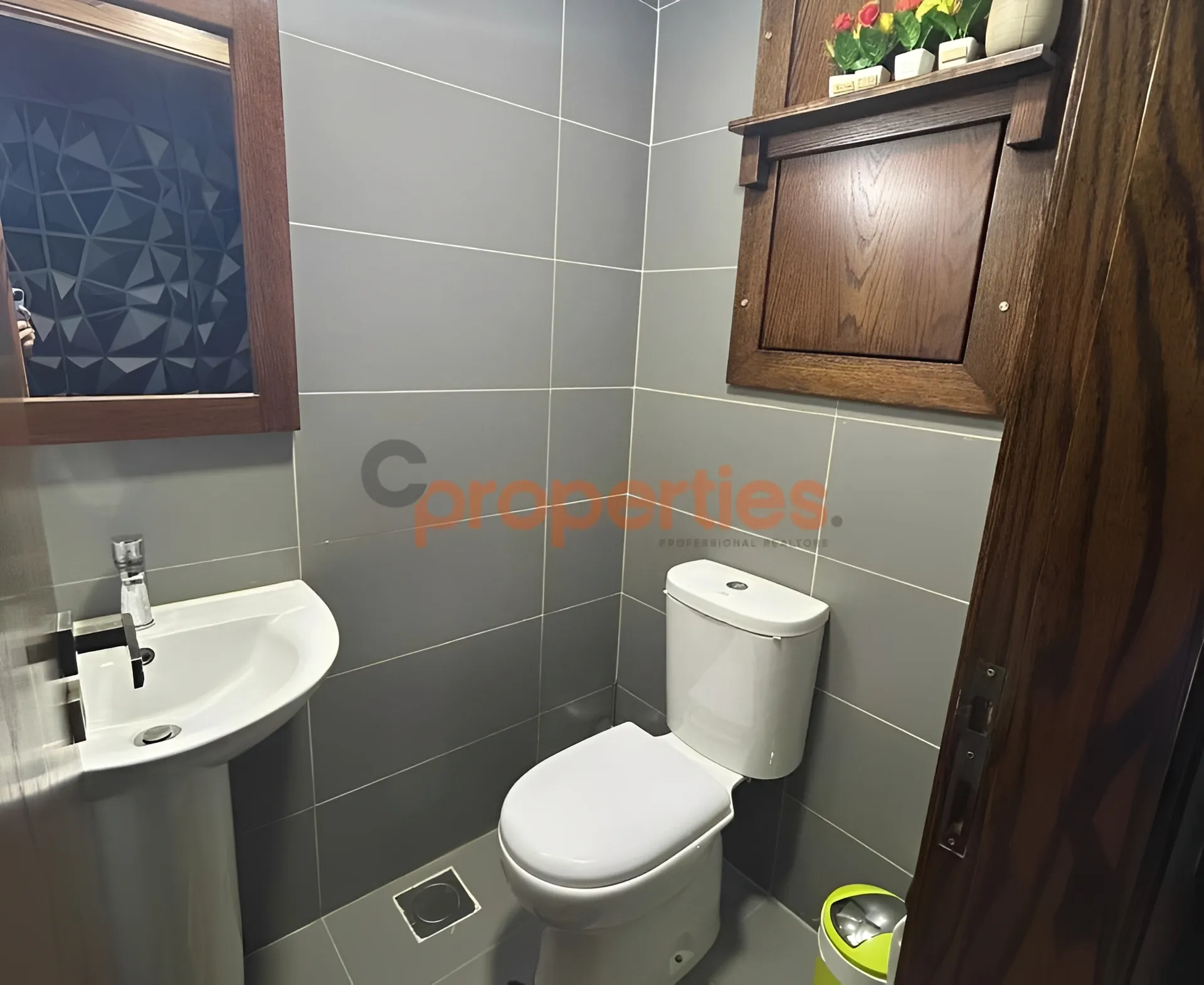 Apartment for Sale in Douar, Lebanon