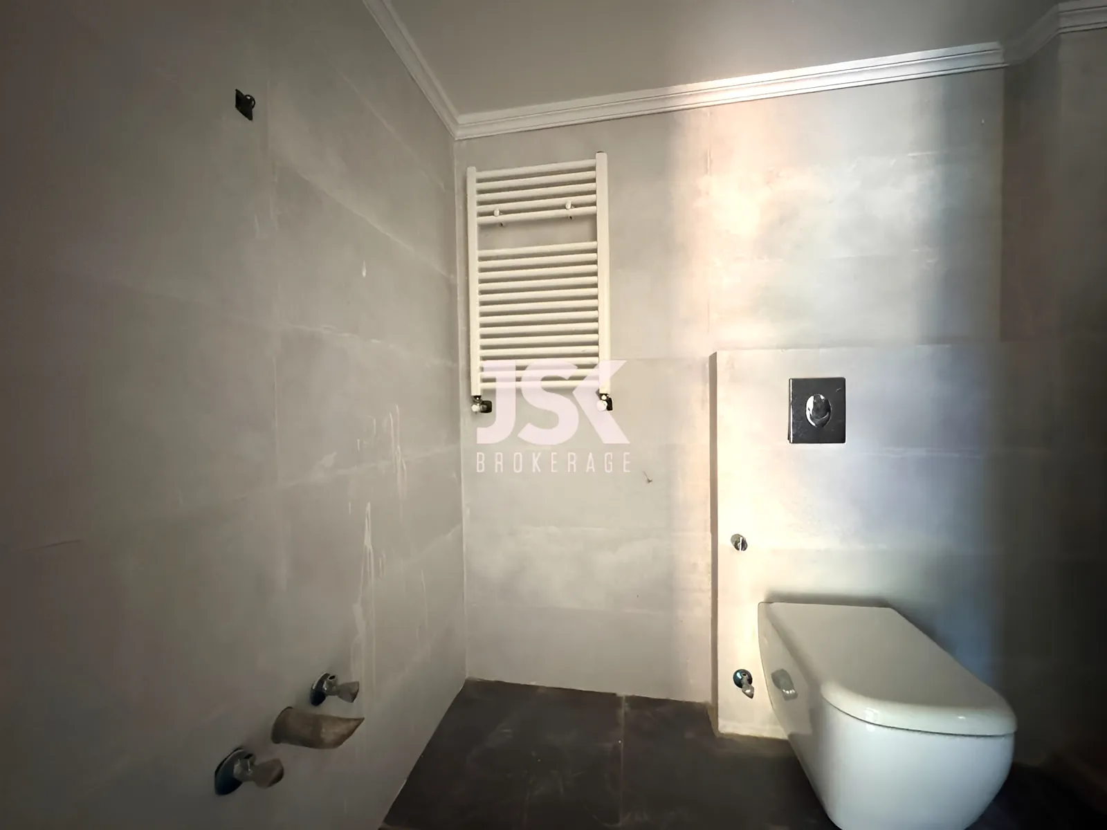 Apartment for Sale in Beit Meri