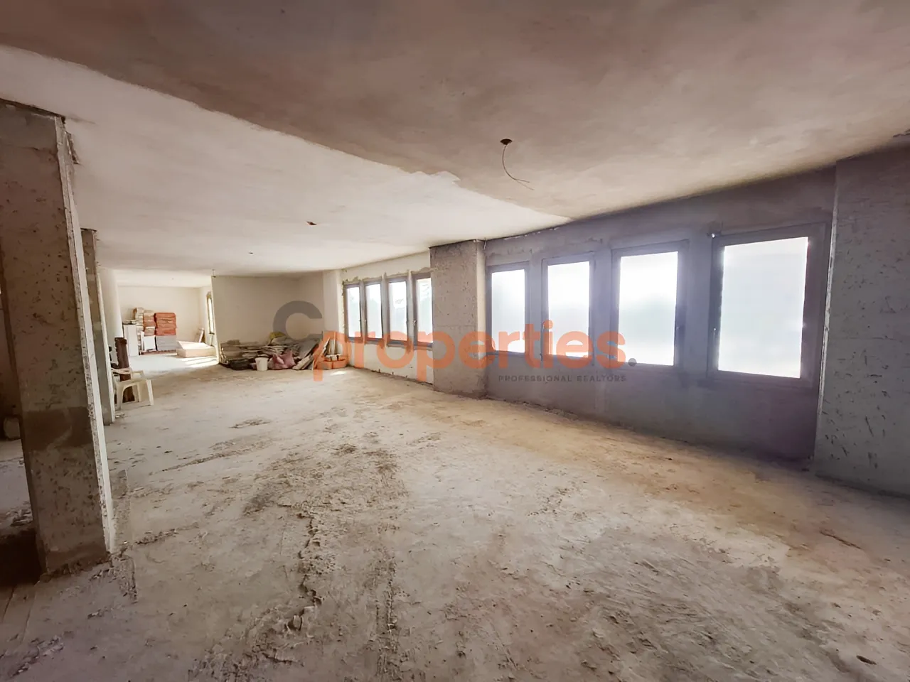 Showroom for rent in Kaslik, Lebanon