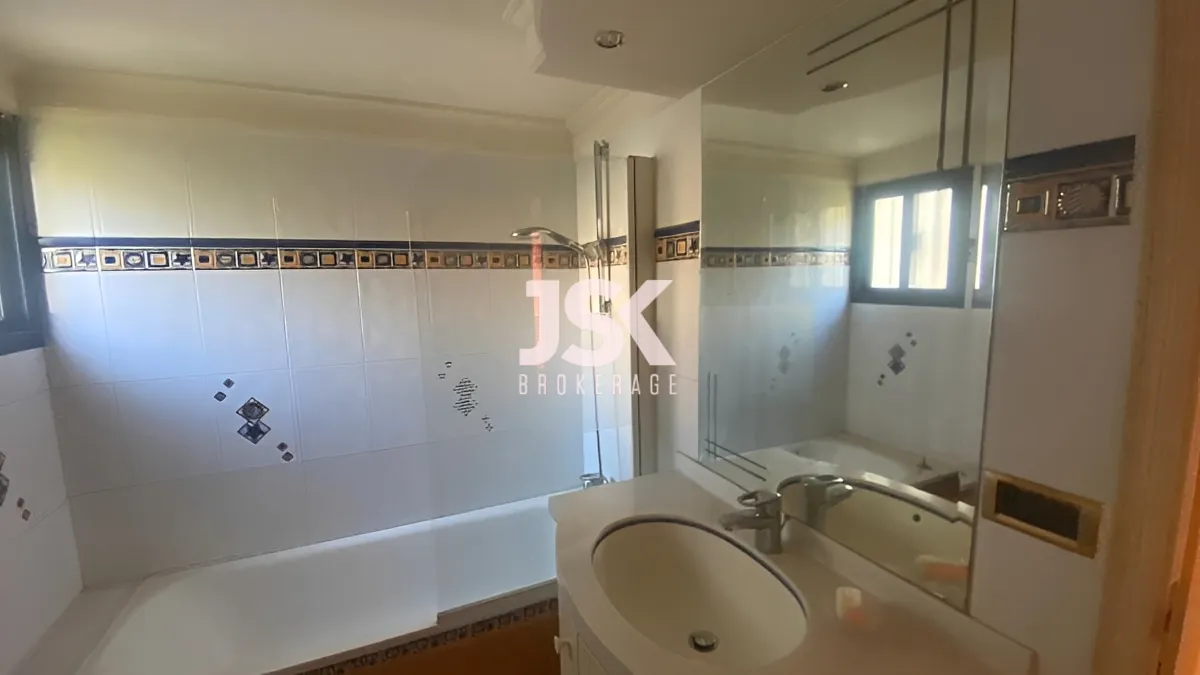 Apartment for Rent in Dik El Mehdi, Lebanon