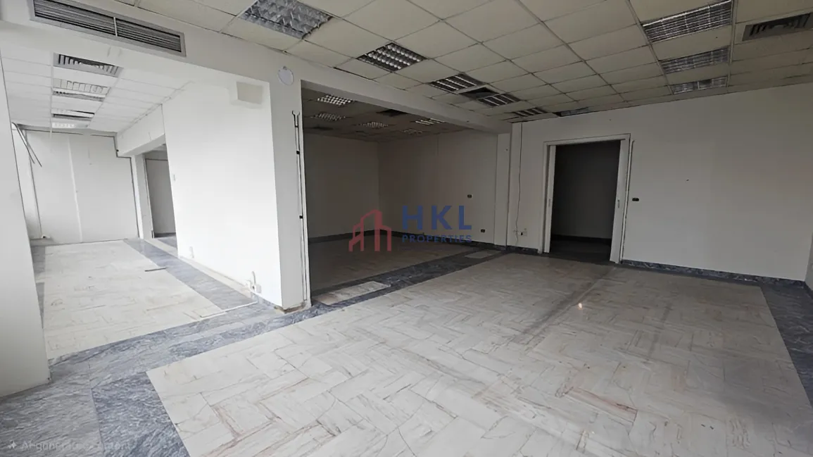 Office for rent in Sin El Fil, Lebanon