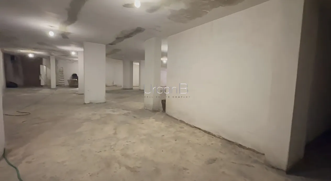 Warehouse for rent in Ain el tineh, beirut, lebanon