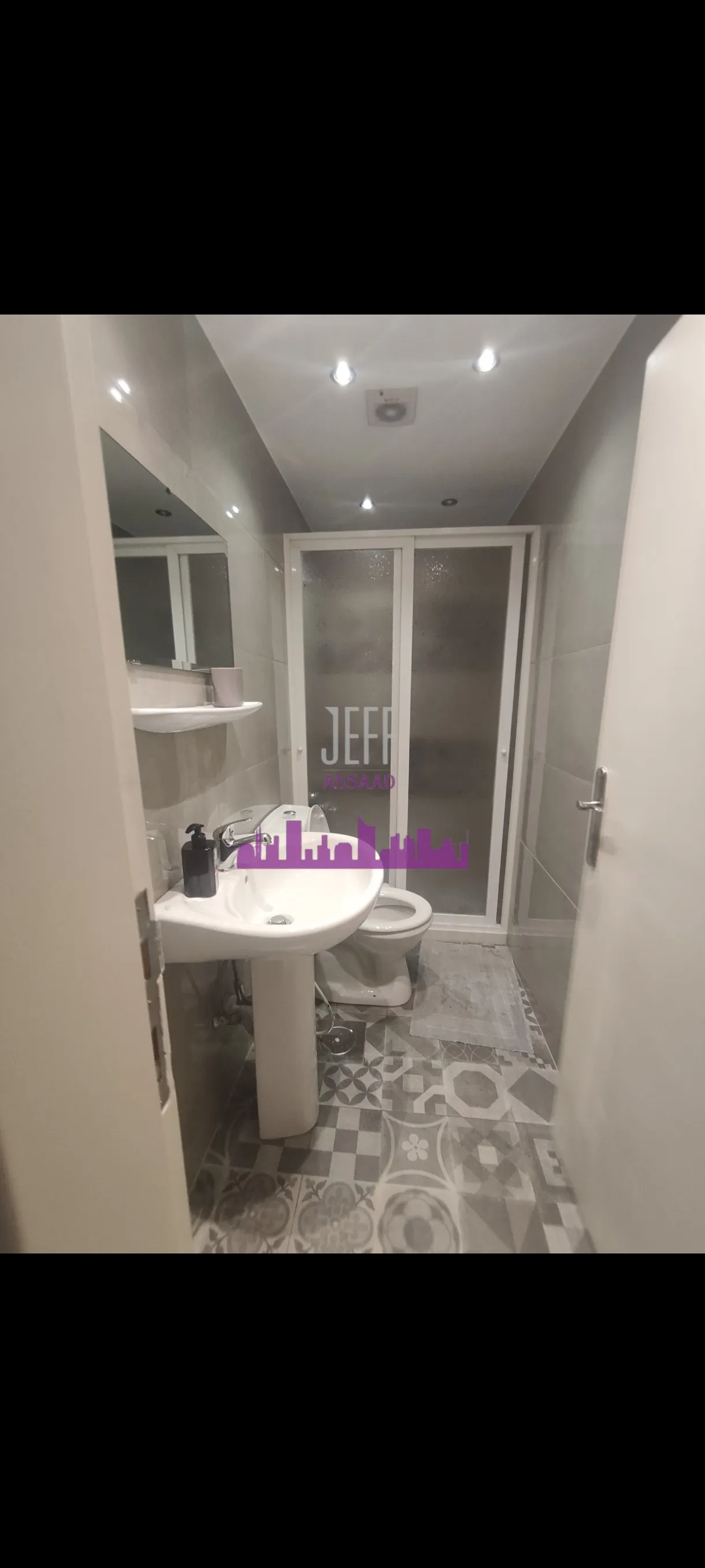 Apartment for rent in Caree d'or, achrafieh, lebanon