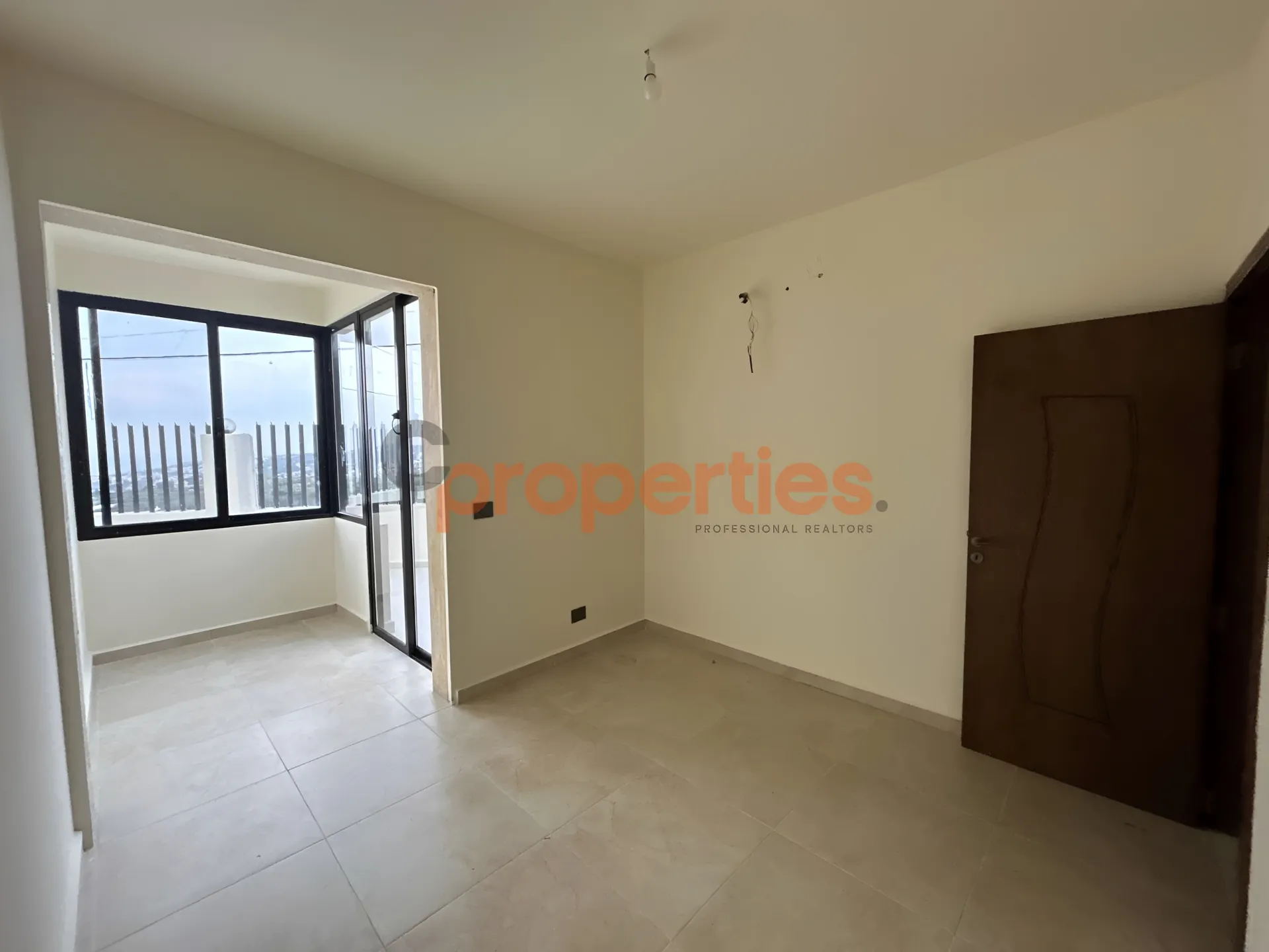 Apartment for Sale in Blat