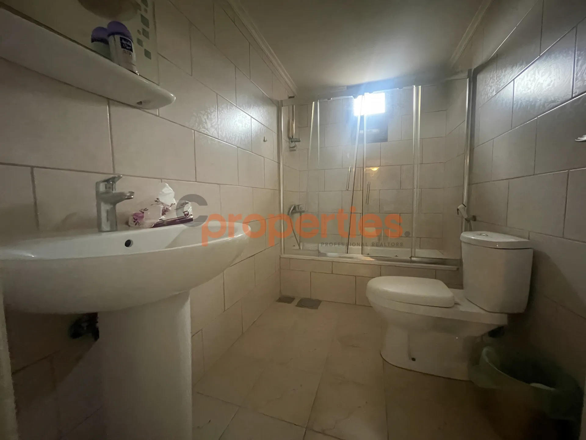 Apartment for Rent in Ajaltoun