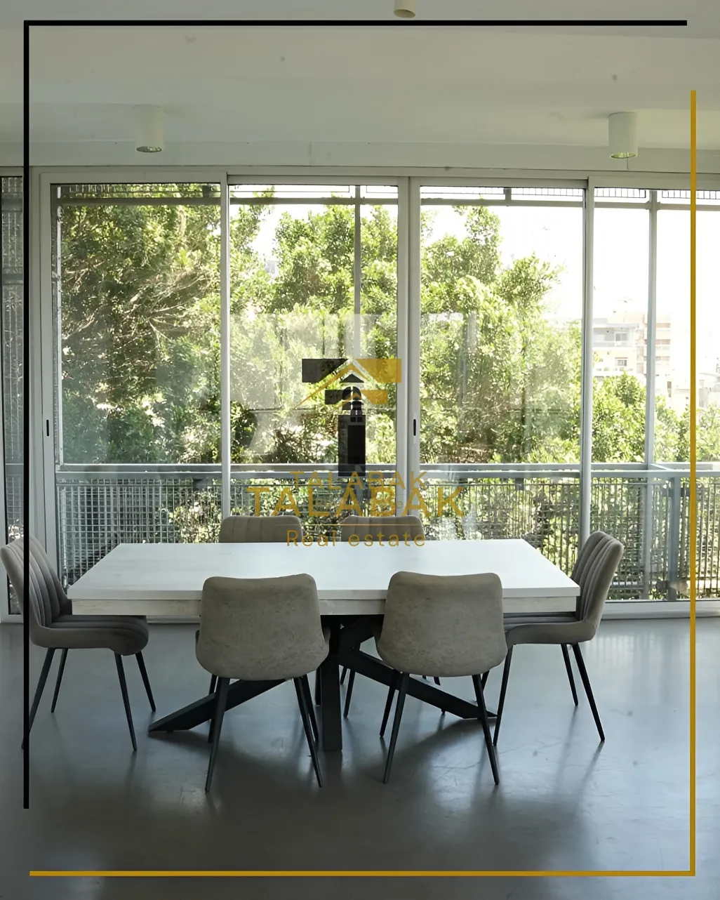 Apartment for rent in Achrafieh, Beirut, Lebanon - 3 bed, 3 bath