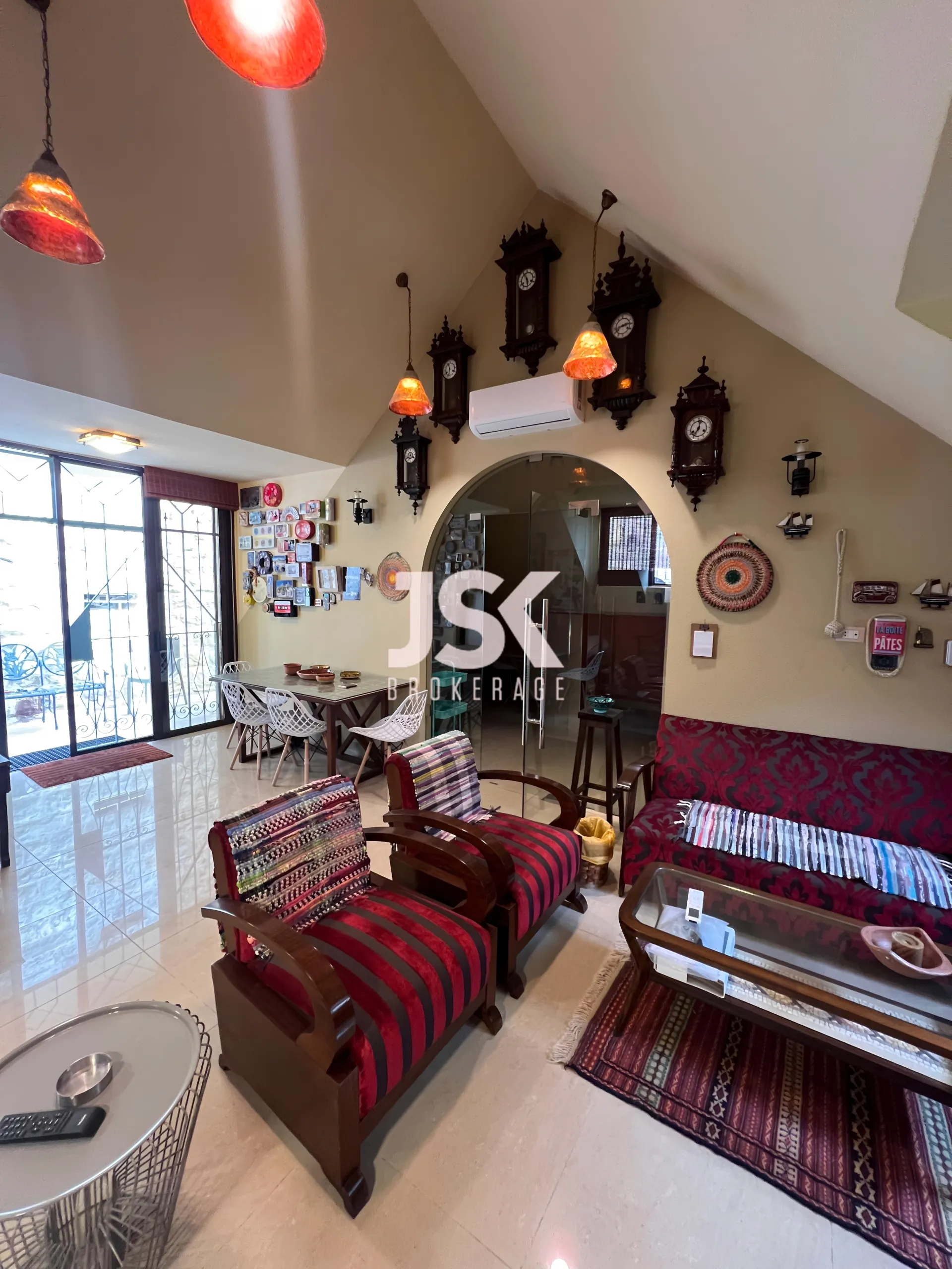 Apartment for Rent in Aamchit