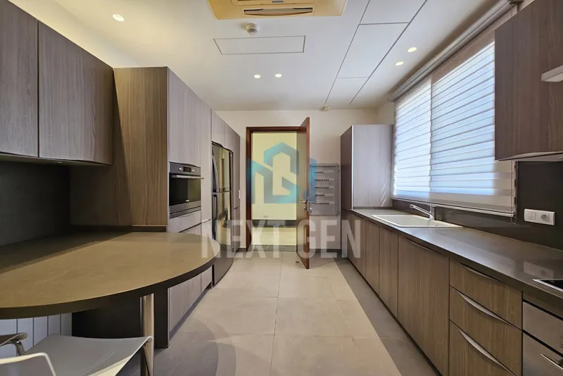 Apartment for Sale in Manara