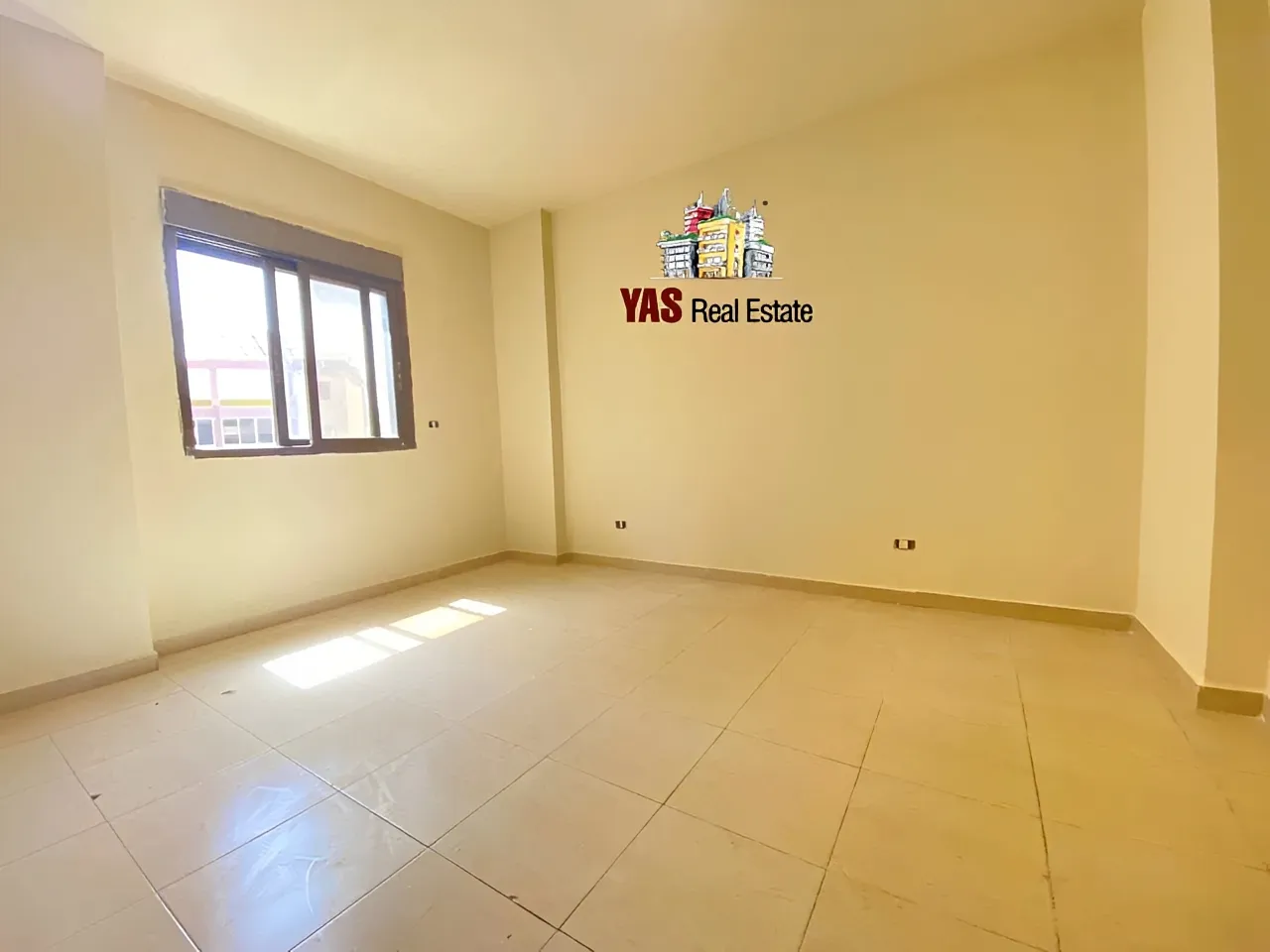 Apartment for Sale in Adonis - 3 bed, 4 bath