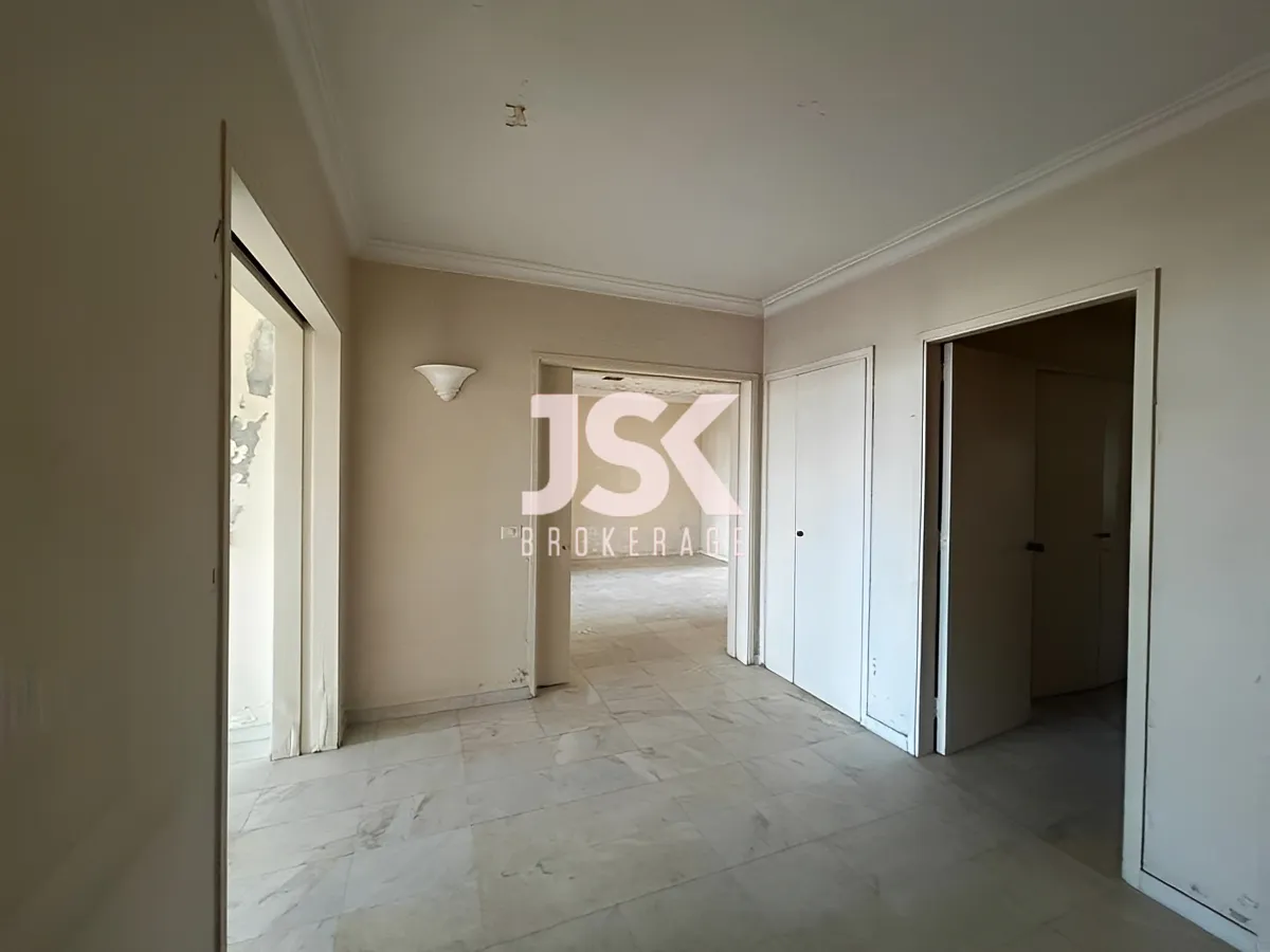 Apartment for Sale in Tallet Khayat, Beirut, Lebanon