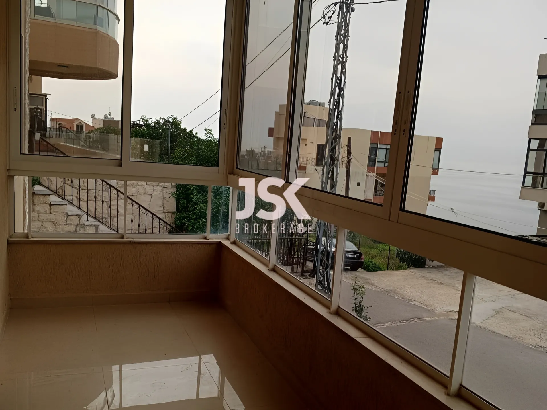Apartment for Sale in Halat