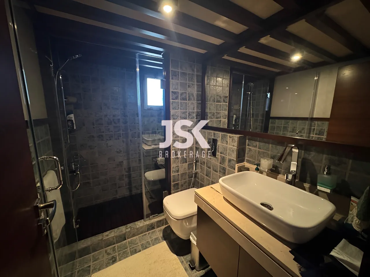 Apartment for Sale in Ras