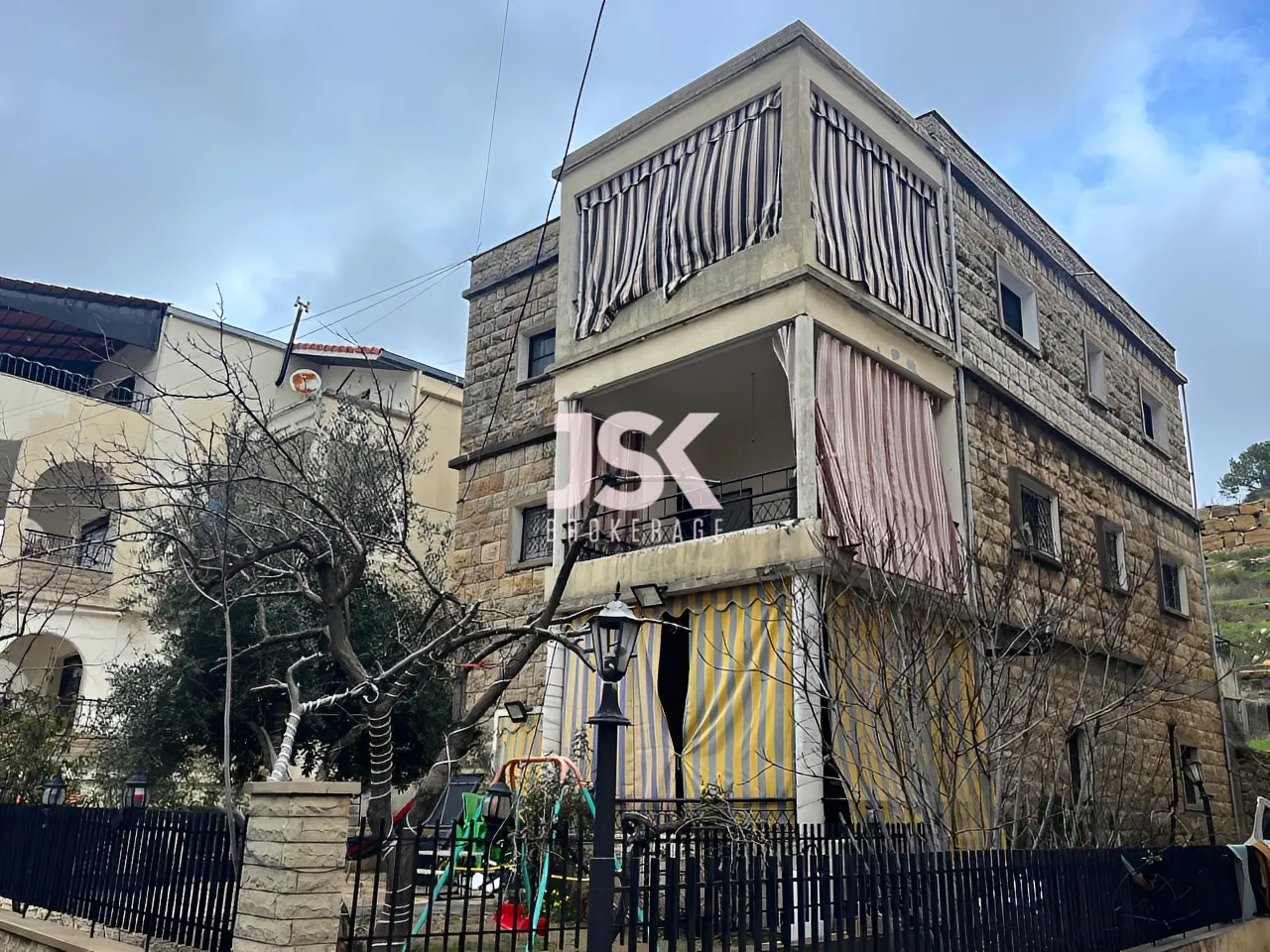 Building for Sale in Bhamdoun
