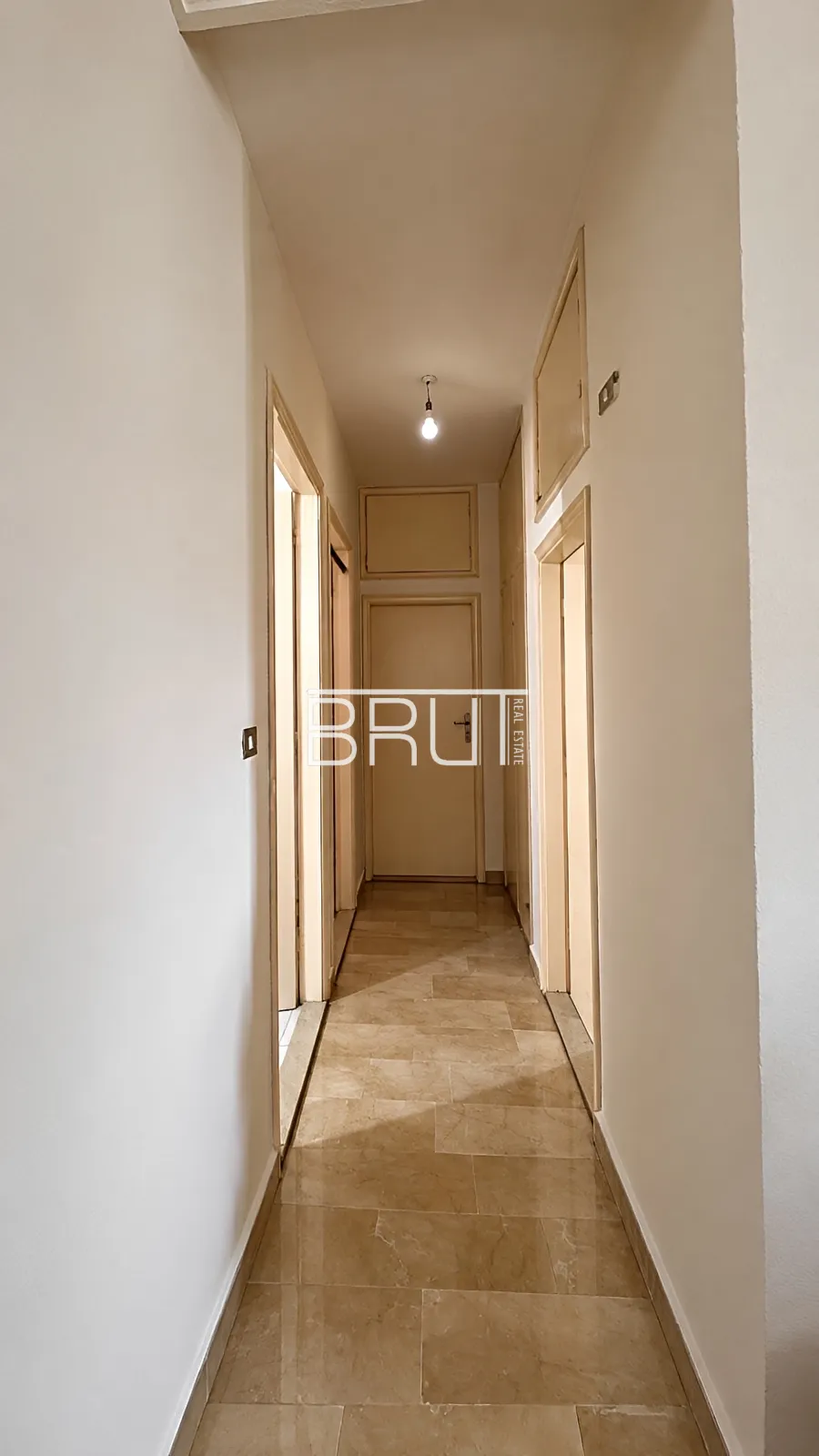 Apartment for sale in Ain El Rihaneh