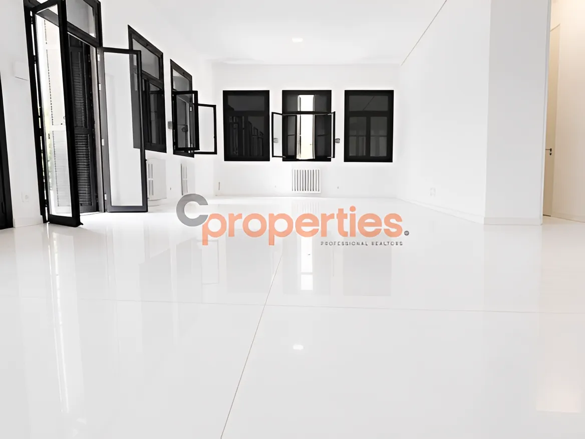 Apartment for Sale in Badaro - 3 bed, 4 bath
