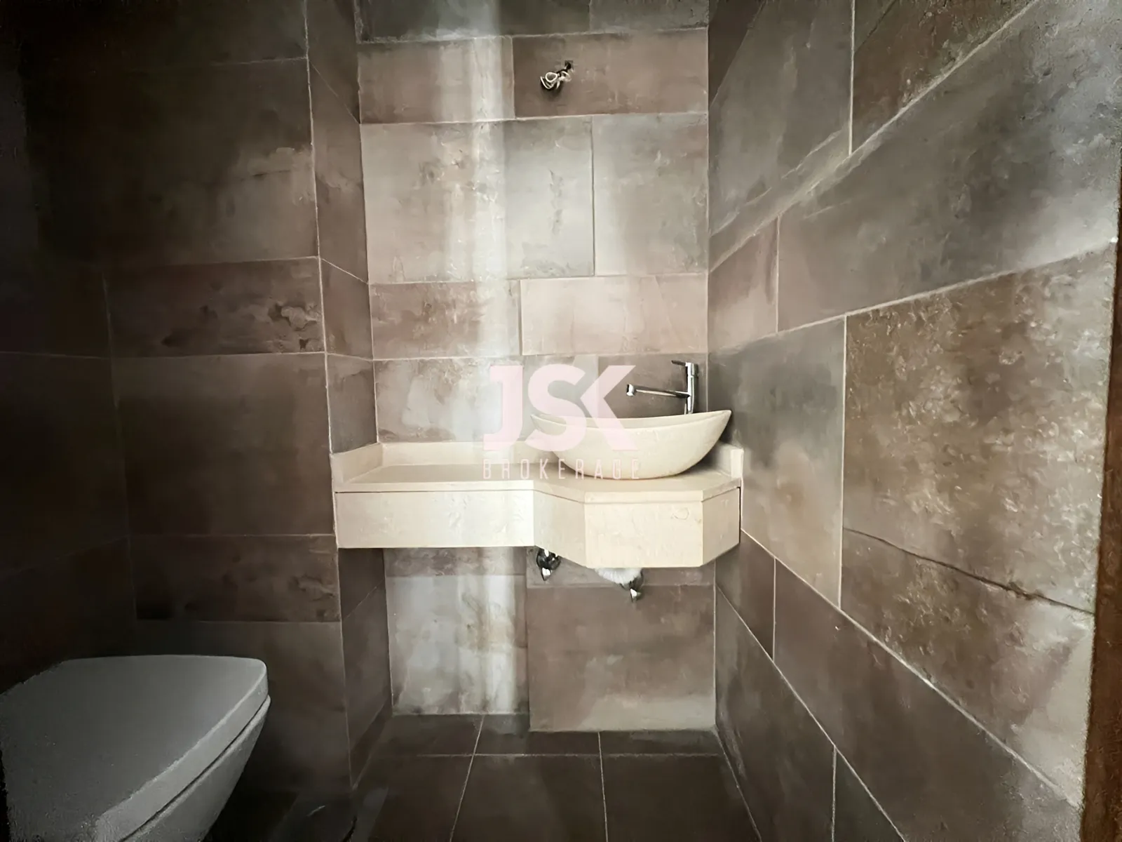 Apartment for Sale in Achrafieh