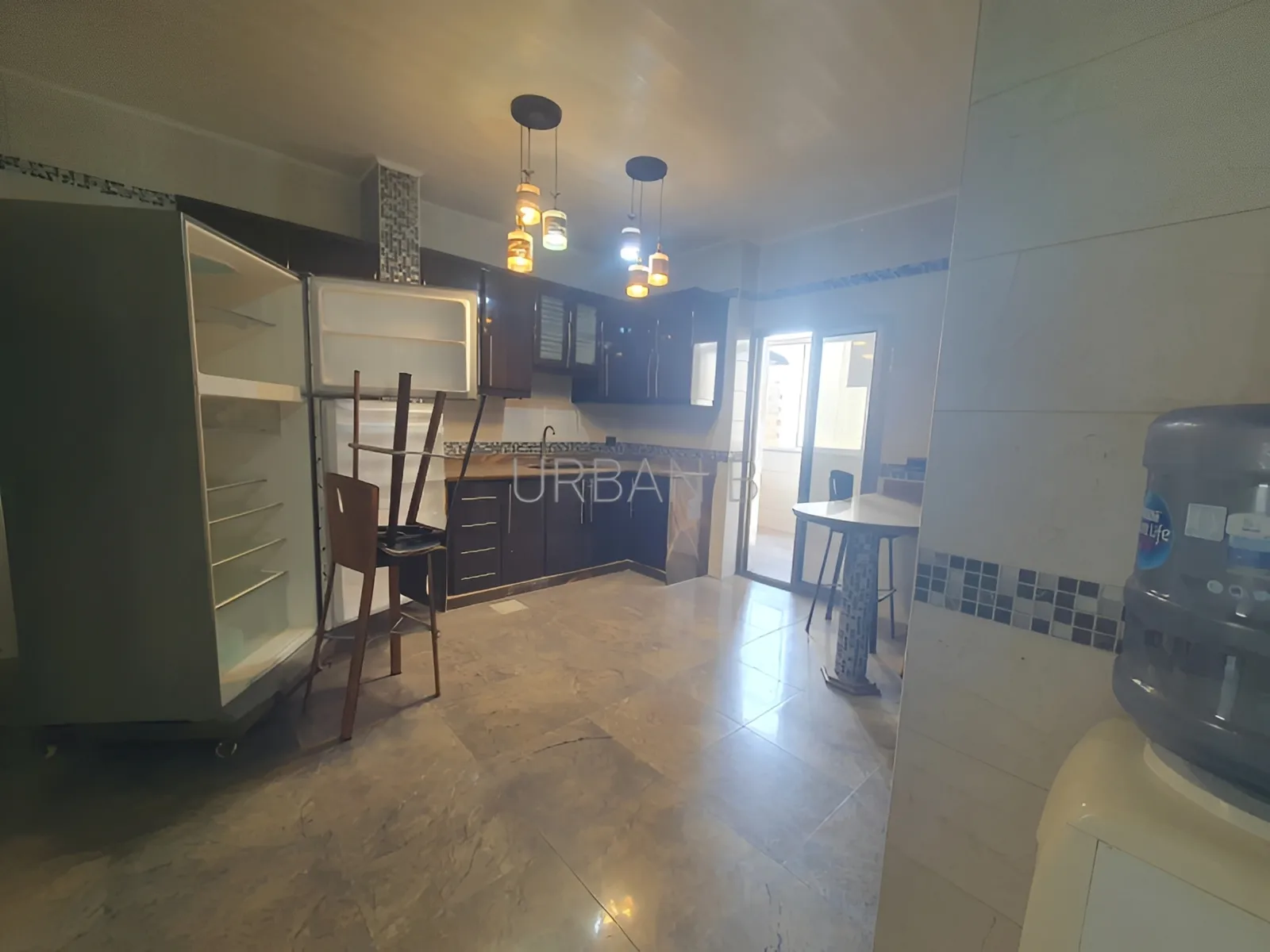 Apartment for Sale in Ramlet El Baida, Bayrut, Lebanon